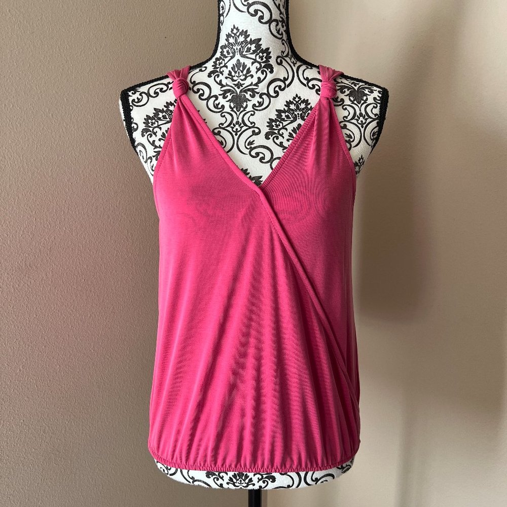 Green Envelope Women’s Sleeveless Faux Wrap Tank - Size XS - Pink